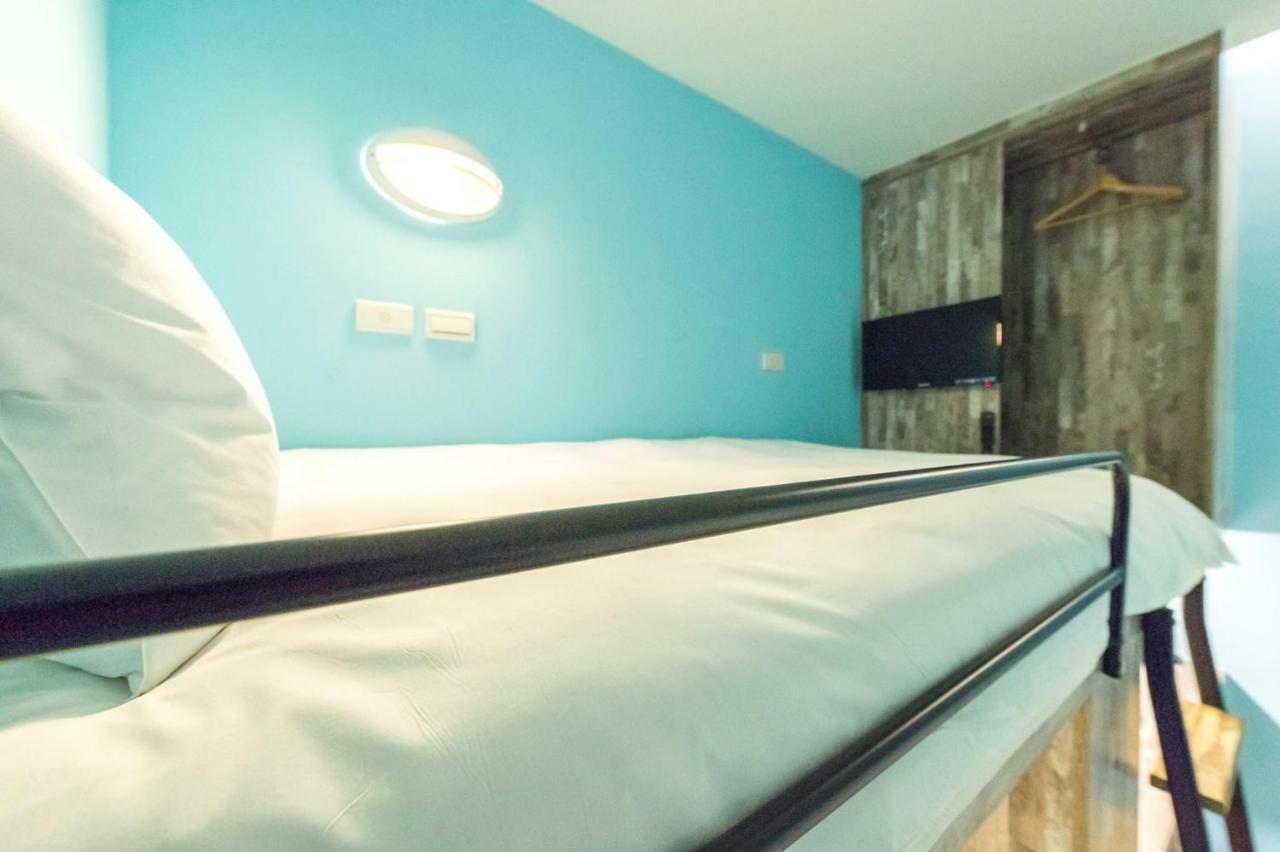 Divecube Hotel Taichung Eksteriør billede